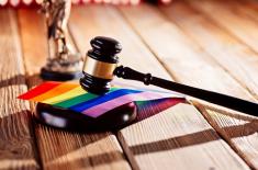 Tożsamość płciowa znika z noweli dotyczącej mowy nienawiści