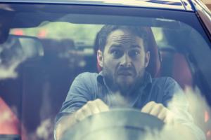 Organizacja i udział w nielegalnych wyścigach samochodowych będzie przestępstwem