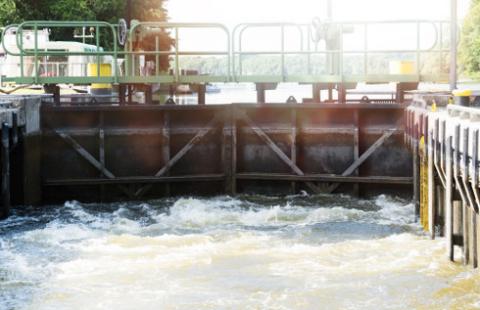 Gminy i Wody Polskie będą miały dwa miesiące więcej na inwestycje wodne