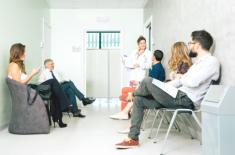 Lekarz u lekarza bez kolejki? Propozycja NIL budzi kontrowersje