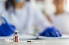 Nieubezpieczony nie zaszczepi się na Covid-19 - posłowie apelują o zmiany