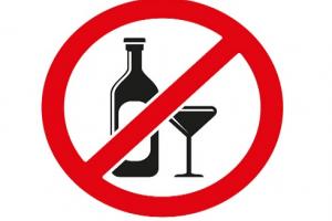 Czy radny może być członkiem gminnej komisji rozwiązywania problemów alkoholowych?