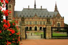 O wykonaniu nakazu aresztowania decyduje sąd, nie politycy