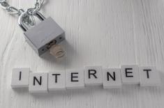 Dostawcy internetu będą blokować strony z rejestru porno