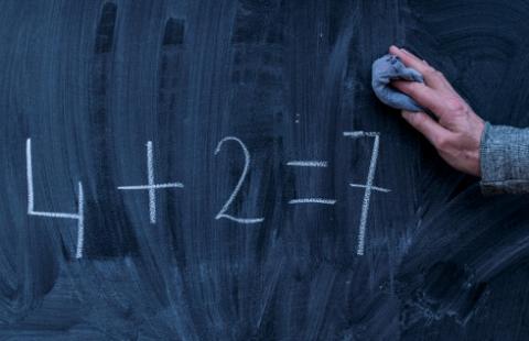 Problem z budżetem nie wpłynie na wysokość nauczycielskich wynagrodzeń