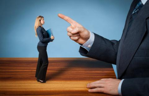 Wadliwy projekt o mobbingu, a resort chce szybkich zmian