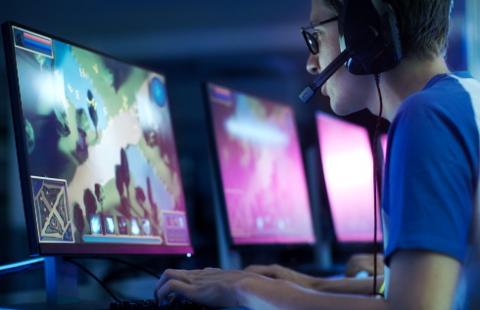 Jednoręki bandyta dla dwunastolatka - skrzynki z gier wstępem do hazardu