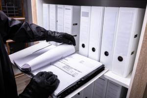 MF: W 2024 r. najwięcej fikcyjnych faktur od 2018 r.