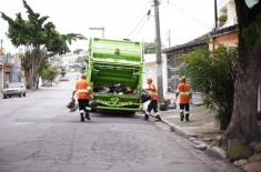 Rada gminy ma ustalić stawkę, a nie opłatę za gospodarowanie odpadami komunalnymi
