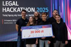 Narzędzie do walki z deepfake'ami zwyciężyło w Legal Hackathonie 2025