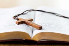 Nie żyje papież Franciszek, biały dym wskaże, że wybrano następcę