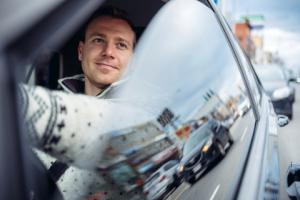 Mandat na raty opóźnia wygaszenie punktów karnych kierowcy