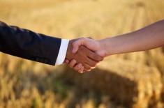 Przedsiębiorca czy konsument? TSUE o statusie polskiego rolnika