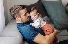 Równość rodzicielska w Polsce ciągle pełna wyzwań