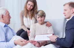 Notariusz wpisze do KRS, rozwiedzie, dopilnuje egzekucji