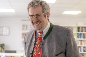 Czy radny musi zabierać głos, by uczestniczyć w dyskusji nad raportem o stanie gminy