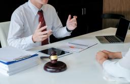 Koniec z dyżurami w prokuraturach? Praca po godzinach tylko wyjątkowo i odpłatnie