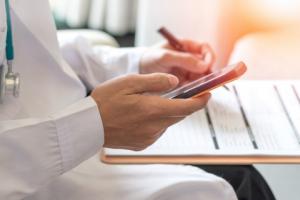 Sąd: Nieporozumienie nie pozbawi ubezpieczonego prawa do zasiłku