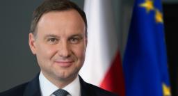 Przez 10 lat prezydent Duda podpisał 1850 ustaw, zawetował 19
