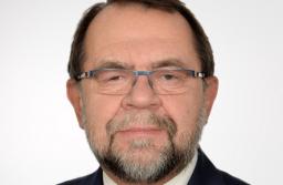 Prof. Rączka przechodzi w stan spoczynku