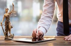 Senat chce wypełnić lukę w ustawie o rzecznikach patentowych