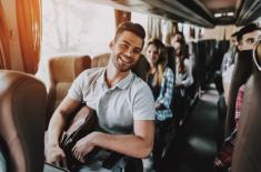 Młodzi wolą zatrudnienie z perspektywą niż fuchę na lato