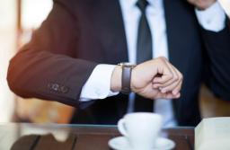 Skrócony czas pracy w samorządach? Włodarze sceptyczni