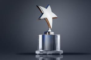 Kilka godzin na zgłoszenie prawniczej gwiazdy do Rising Stars 2025 r.