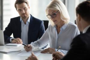 Równowaga płci w spółkach: nowa wersja ustawy, nowe wątpliwości