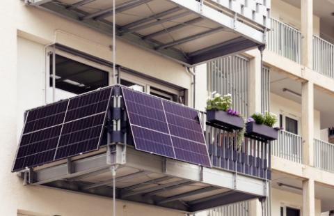 Powstaną obszary przyjazne OZE. Ułatwienia dla energetyki w projekcie o wiatrakach na morzu