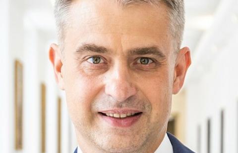 Będą pieniądze na wymianę sprzętu i oprogramowania dla JST