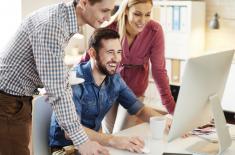 Trud awansu, czyli wyzwania młodych menedżerów. Badanie EY