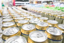 Zakaz sprzedaży energetyków niepełnoletnim już bez wątpliwości - Senat za zmianami