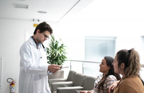 O przymusowym leczeniu psychiatrycznym pomoże zdecydować dermatolog