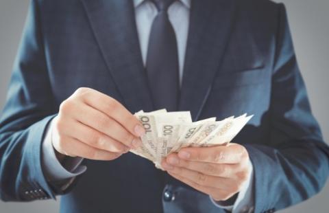 Od stycznia 2026 r. wyższe wynagrodzenia dla pracowników samorządowych