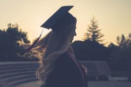 Wnioski w konkursach na badania nie tylko po polsku