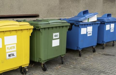 Sejm za zmianami w przepisach o gospodarce odpadami – zmiana ma uprościć procedury