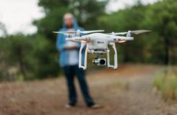 11 listopada ograniczenie w lotach dronów nad Warszawą