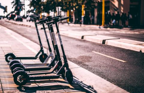 Strażnik miejski będzie mógł skontrolować prędkość konstrukcyjną hulajnogi