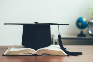 Polscy naukowcy poza listą najbardziej wpływowych badaczy świata 2025