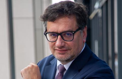 Tworzenie z AI nagich zdjęć uczennicy to nie przestępstwo? Prezes UODO prosi o interwencję