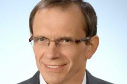 Bukiel: Na szczytach zdrowotnych omawiane są sprawy już wcześniej ustalone