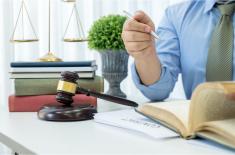 Trwa walka o rynek usług prawnych: uregulowania kancelarii odszkodowawczych - brak