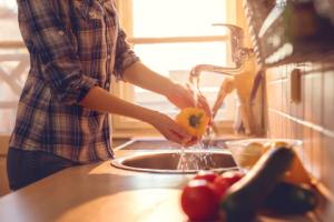 TSUE: Kwas octowy w małym stężeniu to nie trucizna