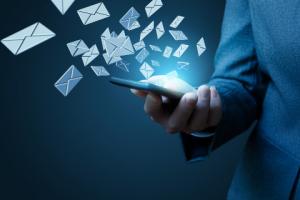 Starostowie nie wiedzą jak walczyć z fałszywymi informacjami