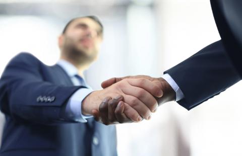 Rząd daje, spółka wzywa do zwrotu. Jak państwowe programy stają się sprawą prywatną