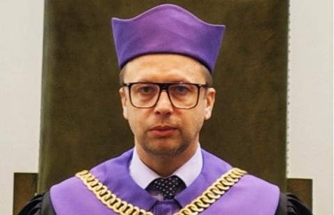 Prof. Załucki: Sąd ponad konstytucjami? Czy TSUE stanie się ustrojodawcą?