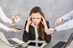 Absencja chorobowa będzie jednym z kluczowych wyzwań firm w 2026 r.