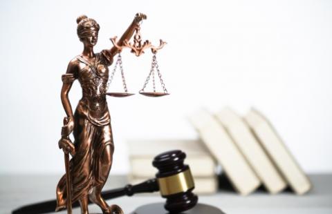 Między kryzysem a odbudową. Prawa człowieka i praworządność w orzecznictwie sądów w 2025 roku