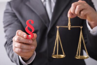 Do zmiany różnice w przystąpieniu asystentów do egzaminu prokuratorskiego lub sędziowskiego